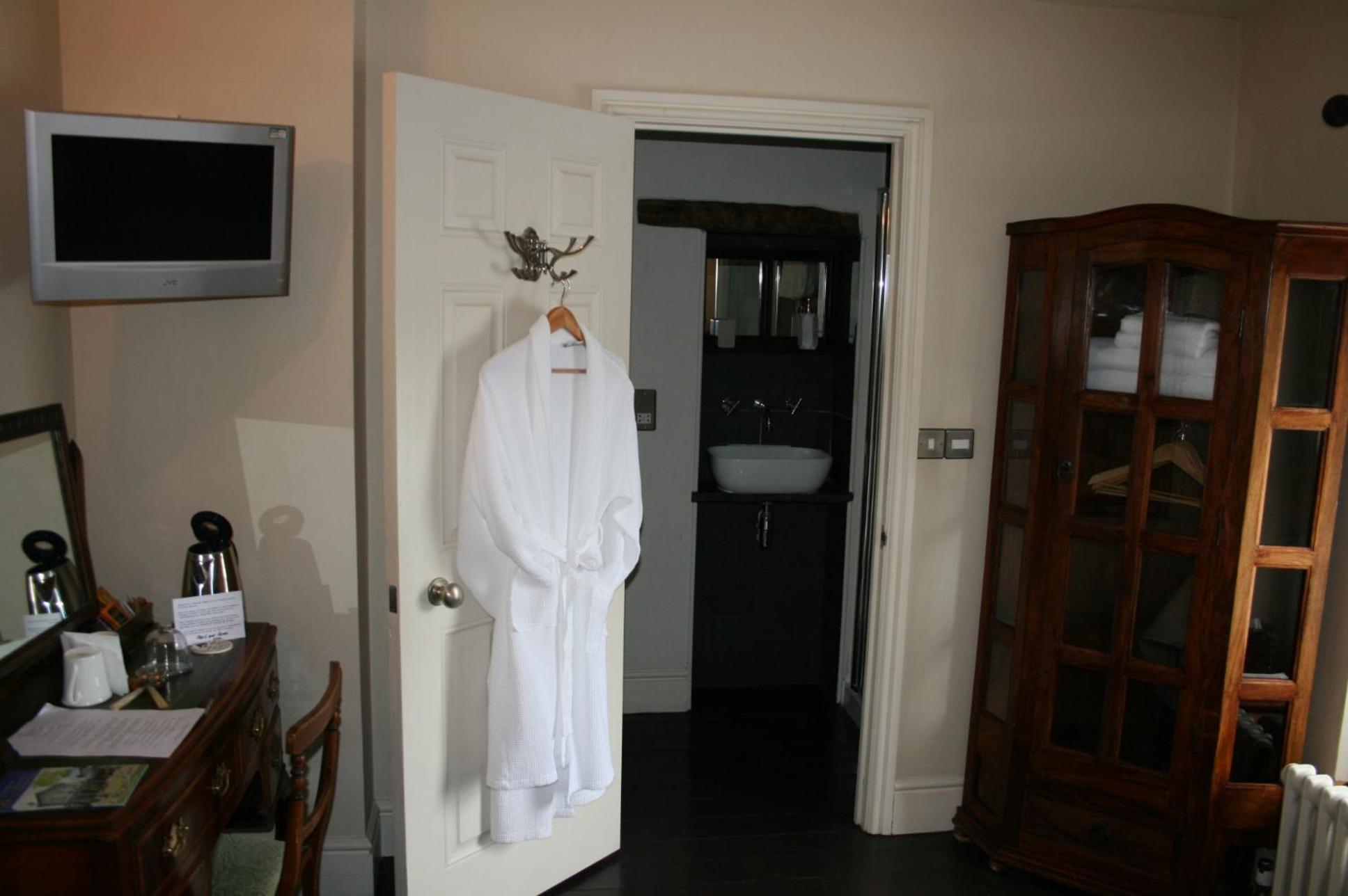 The New White Lion Hotell Llandovery Exteriör bild