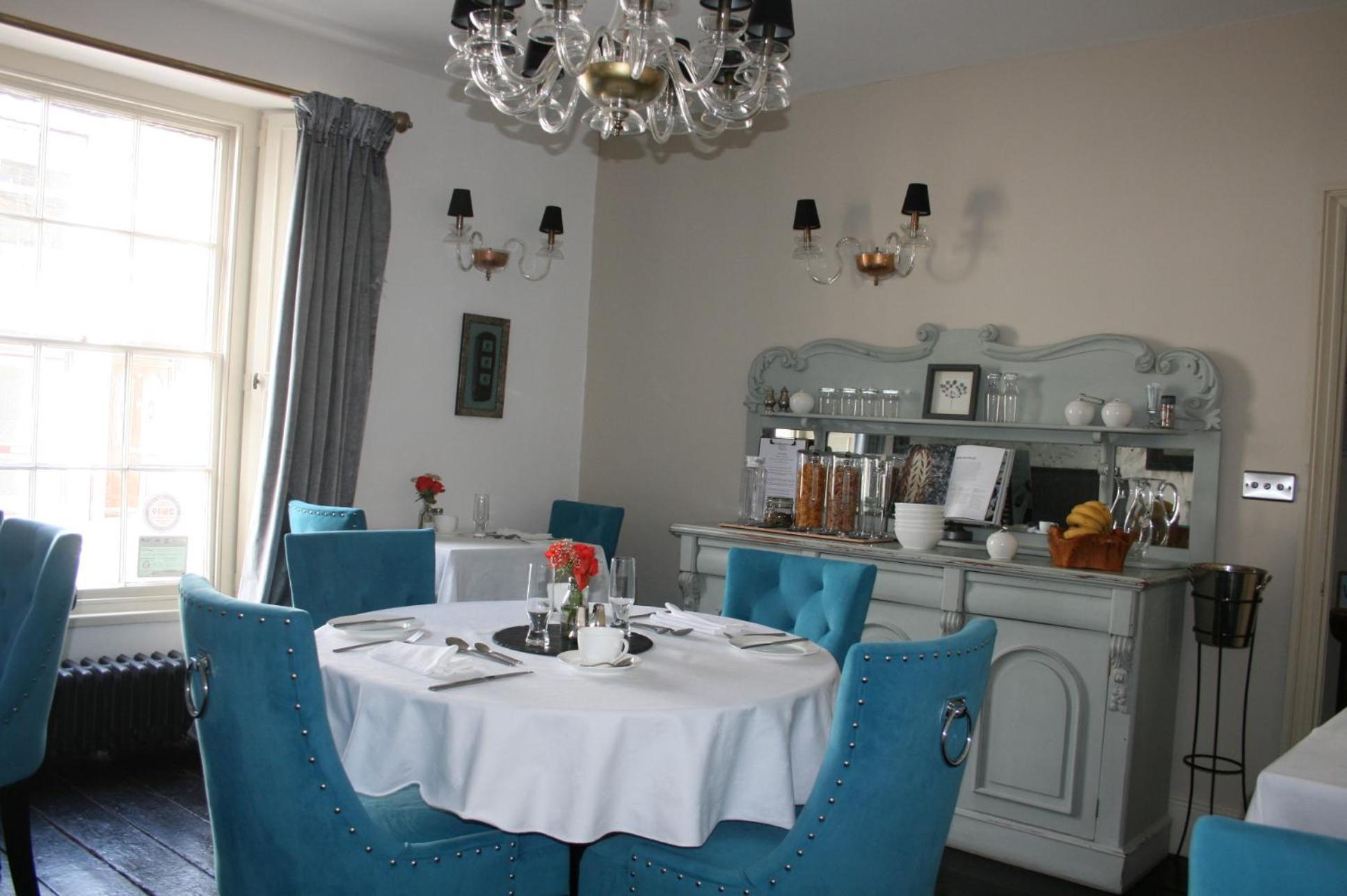 The New White Lion Hotell Llandovery Exteriör bild