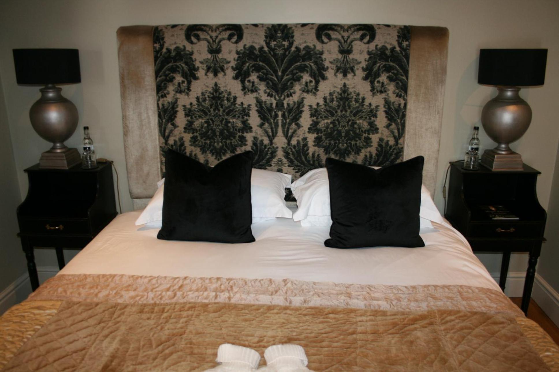 The New White Lion Hotell Llandovery Exteriör bild
