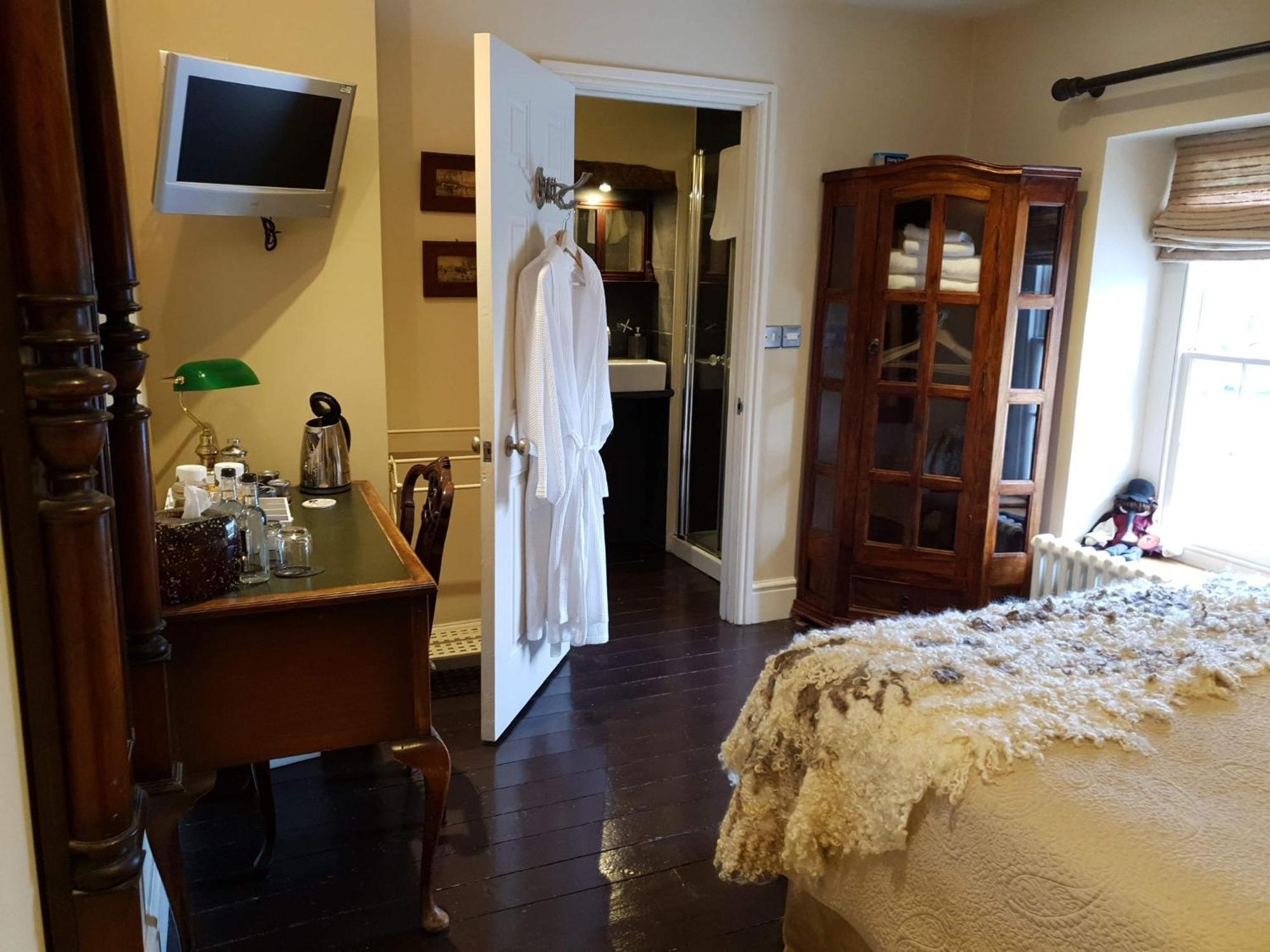 The New White Lion Hotell Llandovery Rum bild